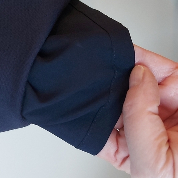 Eliza J V Neck Midi‎ Dress with Faux Front Pockets Zip Back Navy Size 2 - Picture 7 of 8